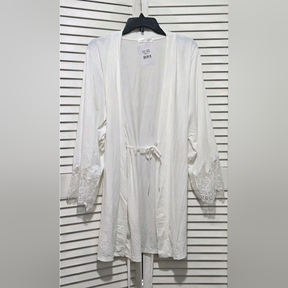 iCollection Arlene  Robe  Nwt Size Large - Picture 4 of 6